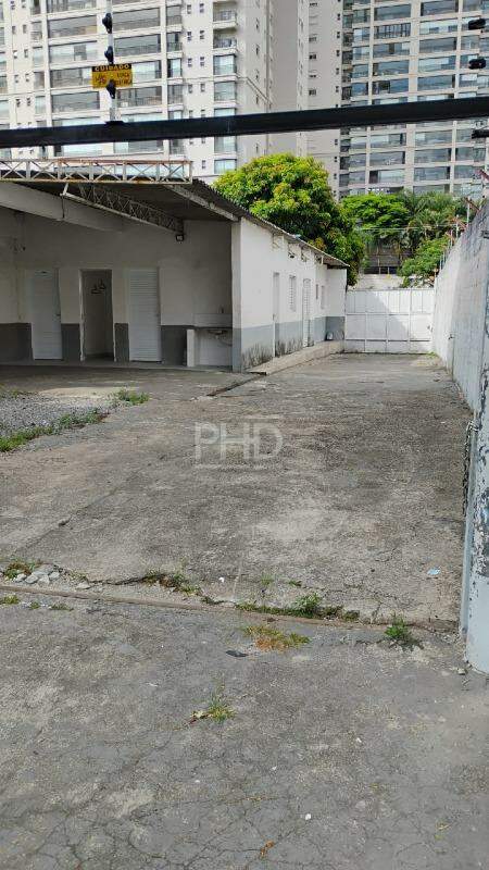 Terreno para alugar, 298m² - Foto 1