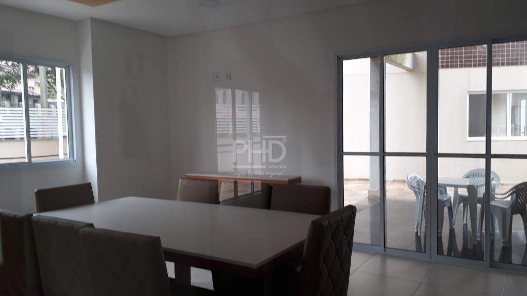 Apartamento para alugar com 2 quartos, 50m² - Foto 17