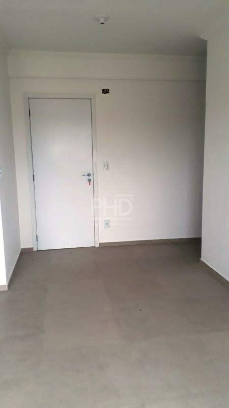 Apartamento para alugar com 2 quartos, 50m² - Foto 4