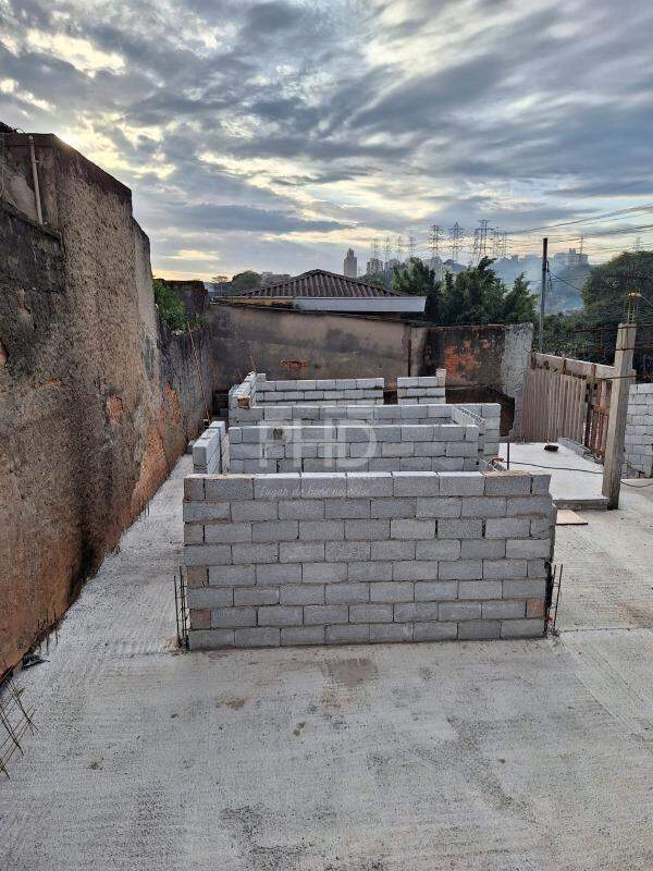 Terreno, 180 m² - Foto 1