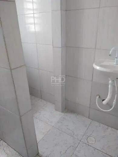 Prédio Inteiro para alugar com 5 quartos, 200m² - Foto 6