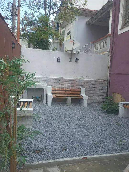 Prédio Inteiro para alugar com 5 quartos, 200m² - Foto 1