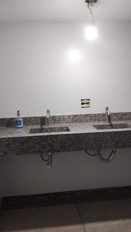 Loja-Salão para alugar, 300m² - Foto 17