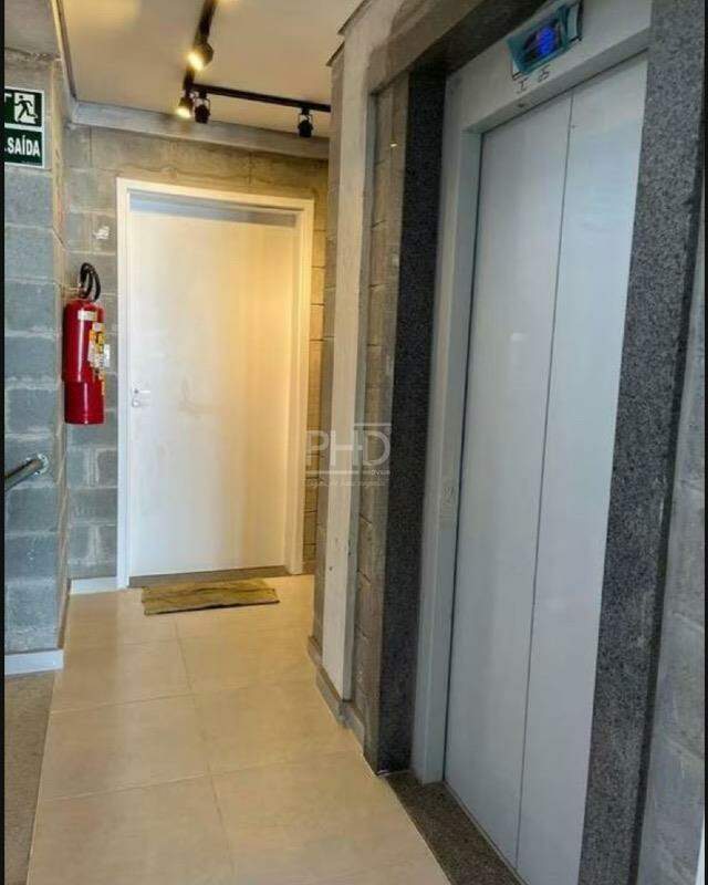 Cobertura para alugar com 3 quartos, 150m² - Foto 13