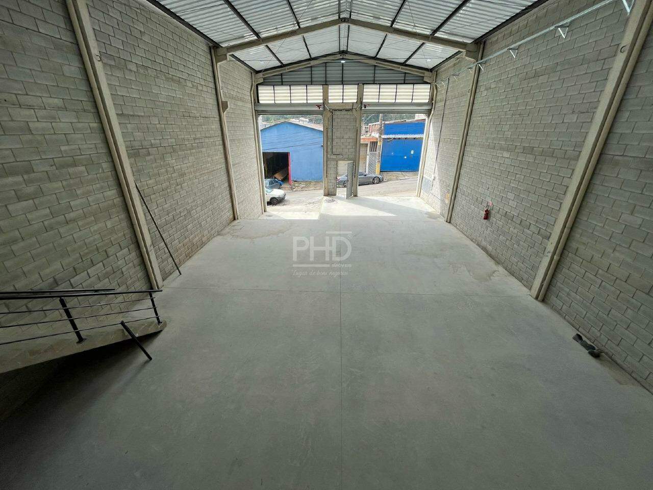 Depósito-Galpão-Armazém para alugar, 320m² - Foto 4