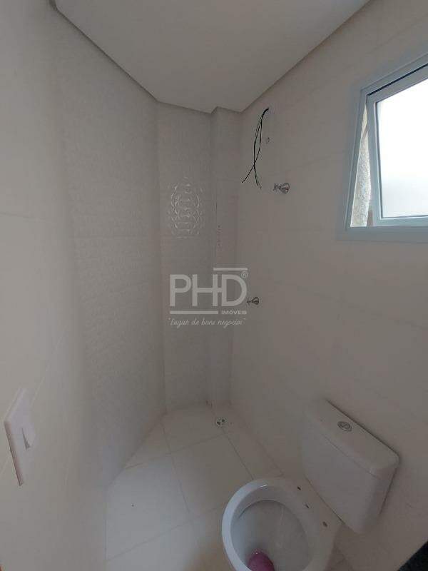 Apartamento para alugar com 2 quartos, 110m² - Foto 22
