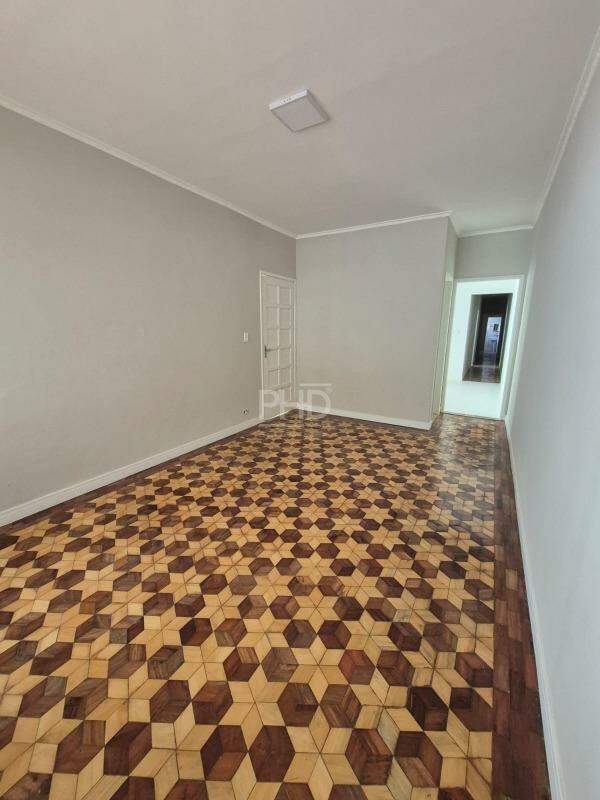 Casa, 3 quartos, 203 m² - Foto 2