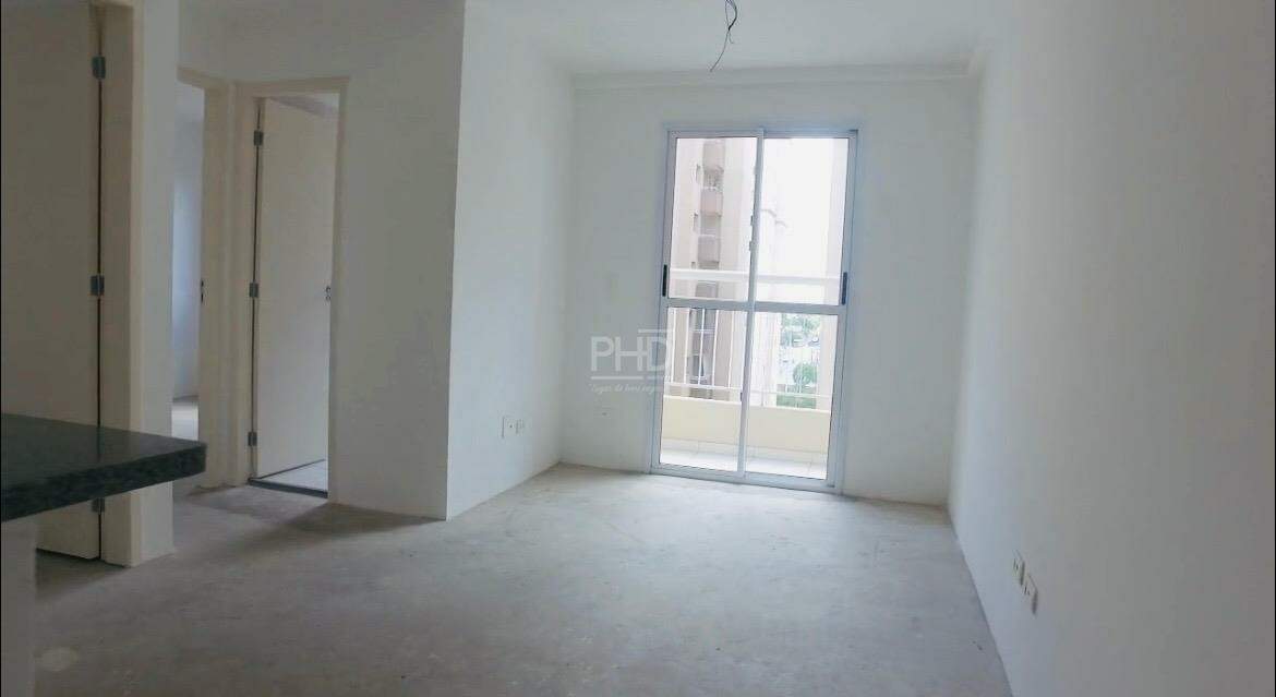 Apartamento à venda com 2 quartos, 46m² - Foto 1