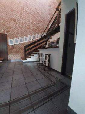 Sobrado para alugar com 4 quartos, 320m² - Foto 13