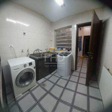 Sobrado para alugar com 4 quartos, 320m² - Foto 34