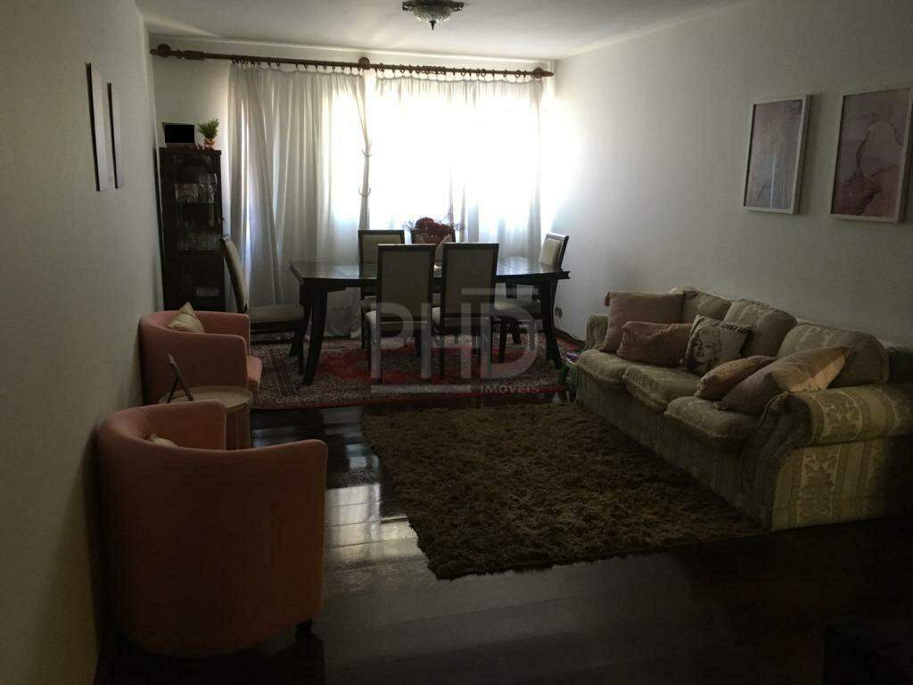 Sobrado à venda com 3 quartos, 207m² - Foto 2