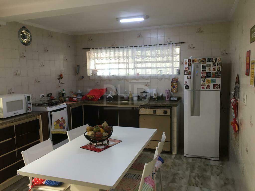 Sobrado à venda com 3 quartos, 207m² - Foto 6