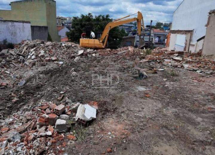 Terreno à venda, 700m² - Foto 2