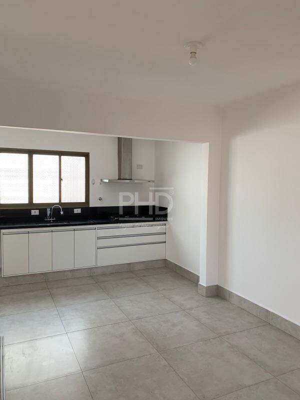 Apartamento à venda com 3 quartos, 128m² - Foto 1