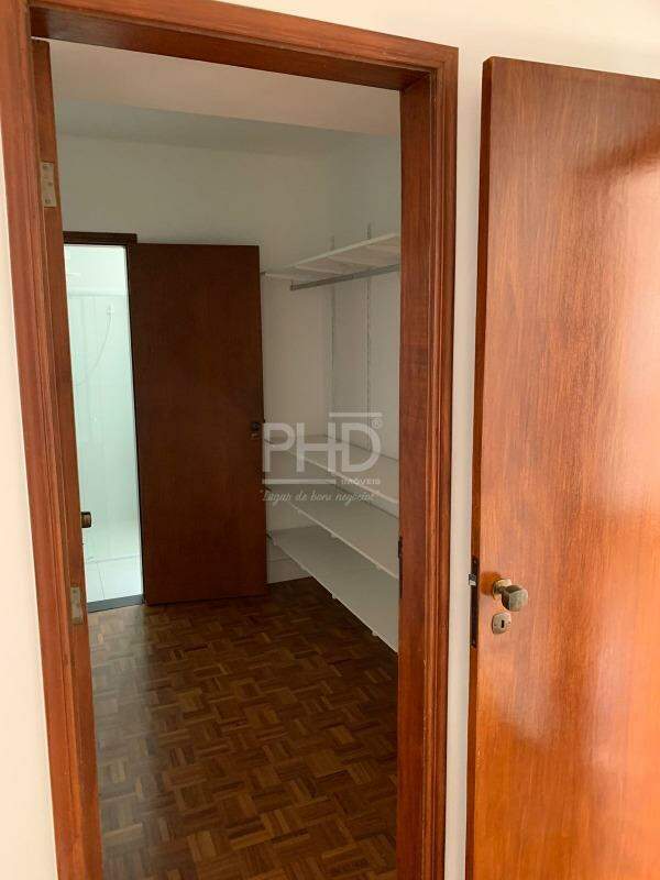 Apartamento à venda com 3 quartos, 128m² - Foto 11