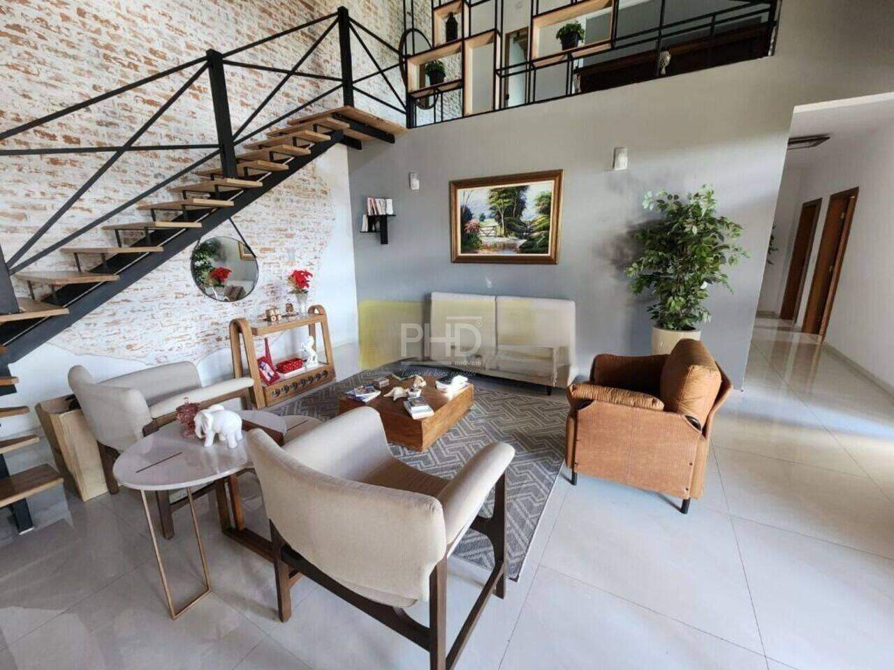 Sobrado à venda com 4 quartos, 500m² - Foto 2