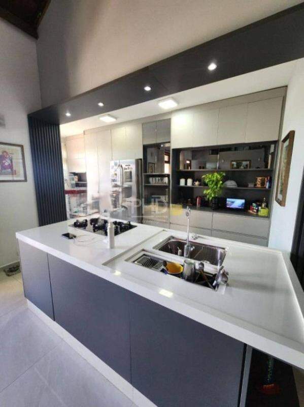 Sobrado à venda com 4 quartos, 500m² - Foto 14