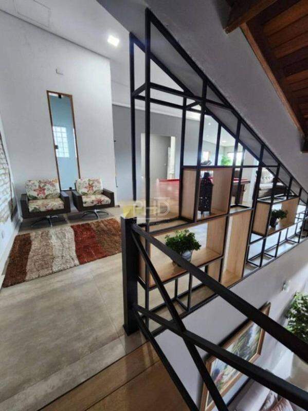Sobrado à venda com 4 quartos, 500m² - Foto 4