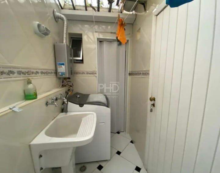 Casa de Condomínio à venda com 3 quartos, 210m² - Foto 13