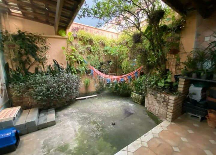 Casa de Condomínio à venda com 3 quartos, 210m² - Foto 14