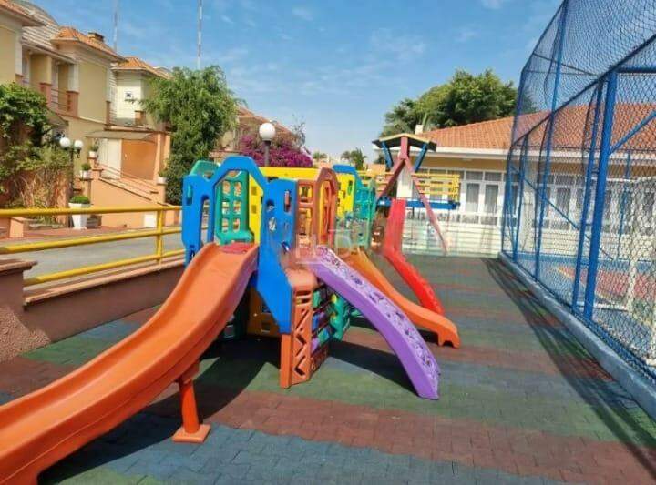 Casa de Condomínio à venda com 3 quartos, 210m² - Foto 19