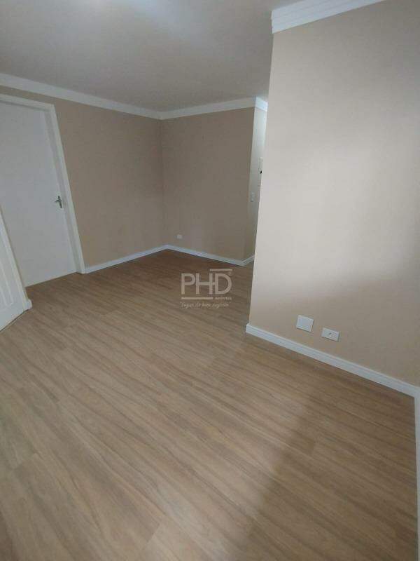Apartamento à venda com 3 quartos, 68m² - Foto 2
