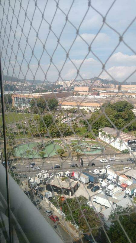 Apartamento à venda com 2 quartos, 64m² - Foto 3