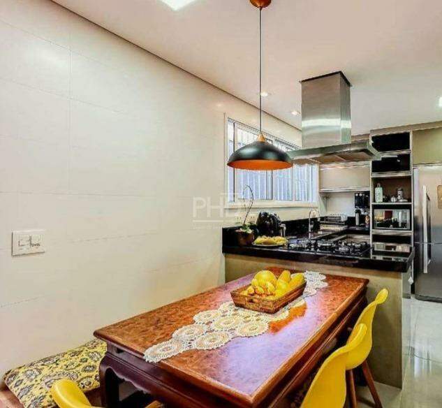 Casa, 3 quartos, 251 m² - Foto 11