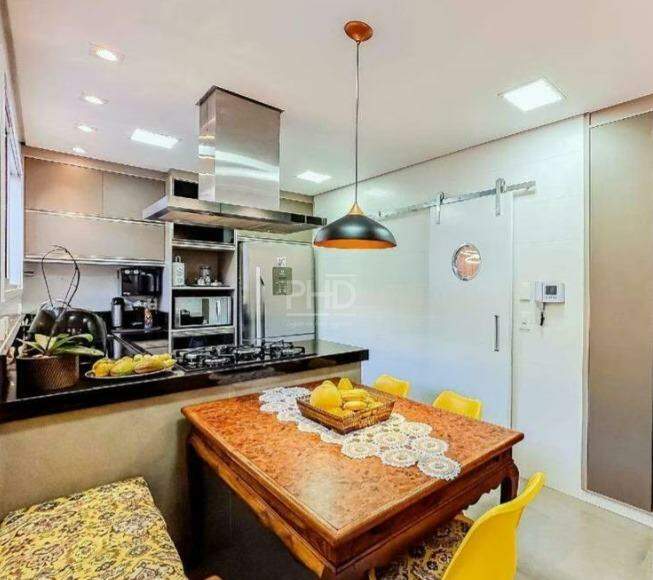 Casa, 3 quartos, 251 m² - Foto 10