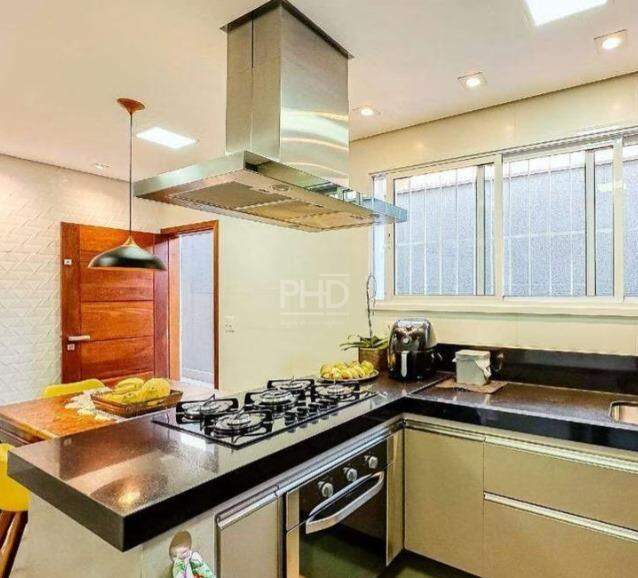 Casa, 3 quartos, 251 m² - Foto 9