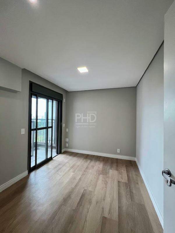 Apartamento à venda com 3 quartos, 123m² - Foto 18