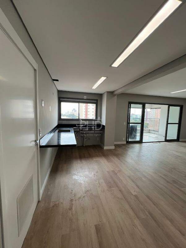 Apartamento à venda com 3 quartos, 123m² - Foto 5