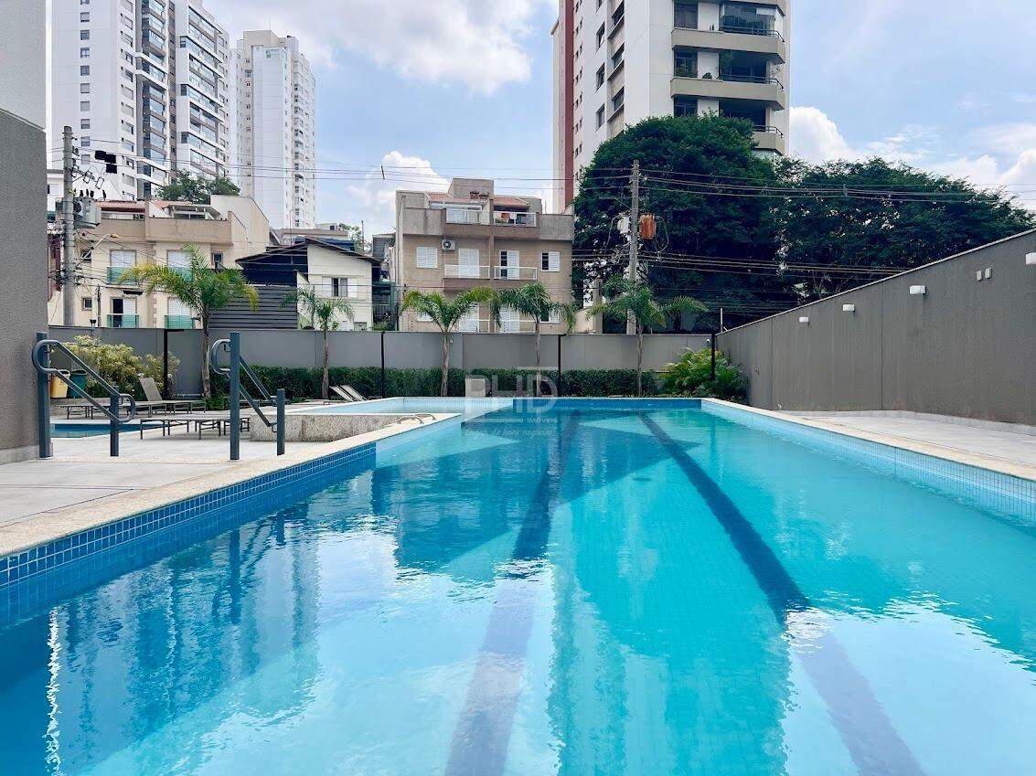 Apartamento à venda com 3 quartos, 123m² - Foto 1