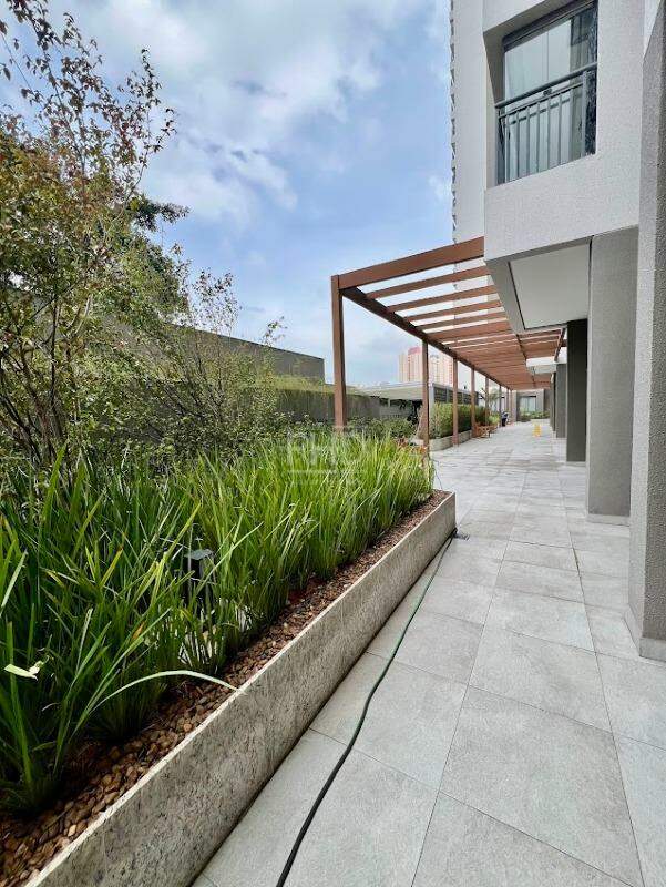 Apartamento à venda com 3 quartos, 123m² - Foto 35