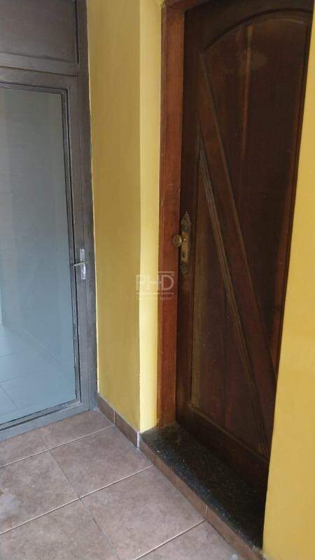 Sobrado à venda com 2 quartos, 236m² - Foto 6