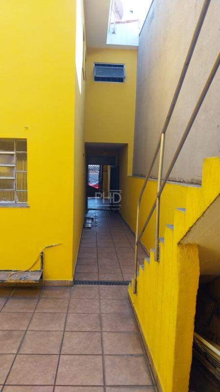 Sobrado à venda com 2 quartos, 236m² - Foto 14