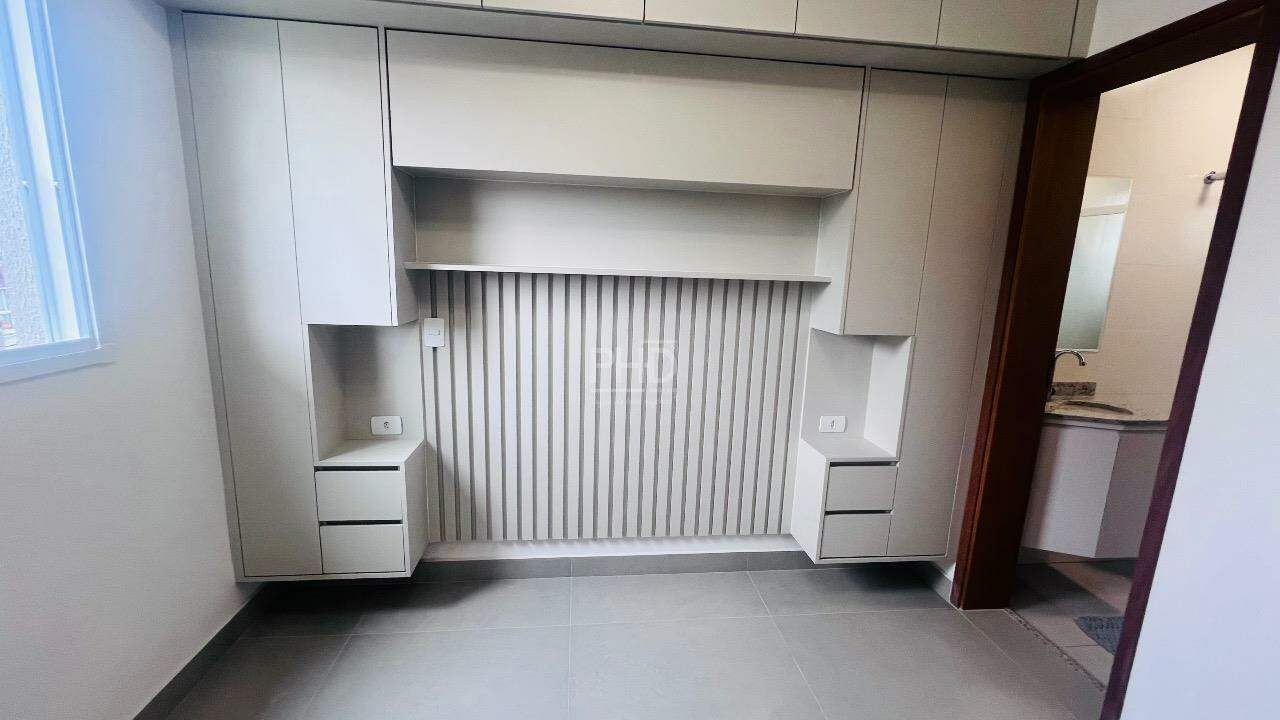 Apartamento para alugar com 2 quartos, 63m² - Foto 8
