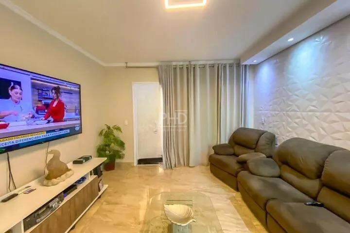 Casa para alugar com 3 quartos, 198m² - Foto 11