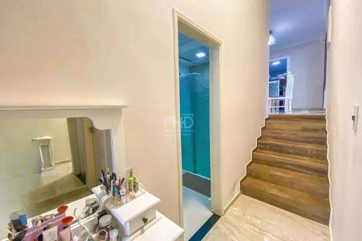 Casa para alugar com 3 quartos, 198m² - Foto 14
