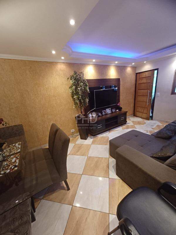 Casa, 2 quartos, 210 m² - Foto 2