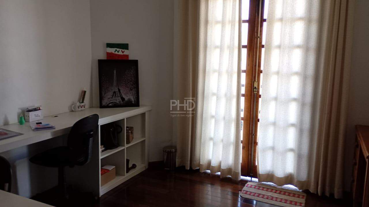 Sobrado à venda com 4 quartos, 252m² - Foto 7