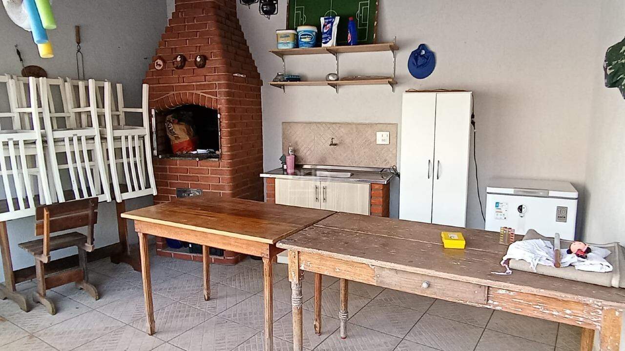 Sobrado à venda com 4 quartos, 252m² - Foto 30