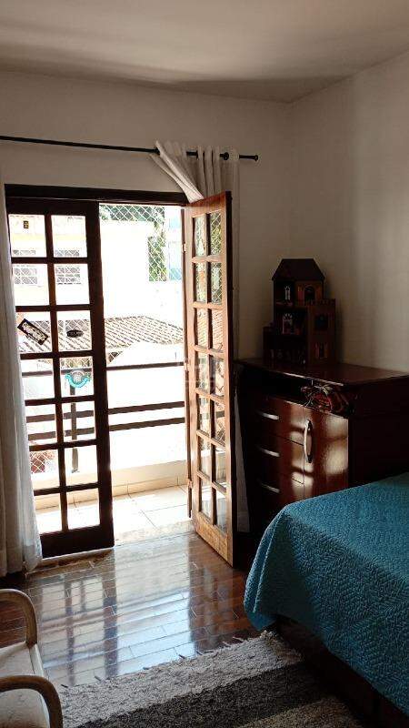 Sobrado à venda com 4 quartos, 252m² - Foto 11