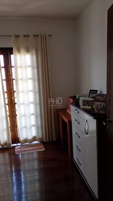 Sobrado à venda com 4 quartos, 252m² - Foto 13