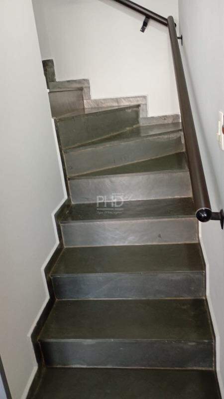 Sobrado à venda com 4 quartos, 252m² - Foto 28
