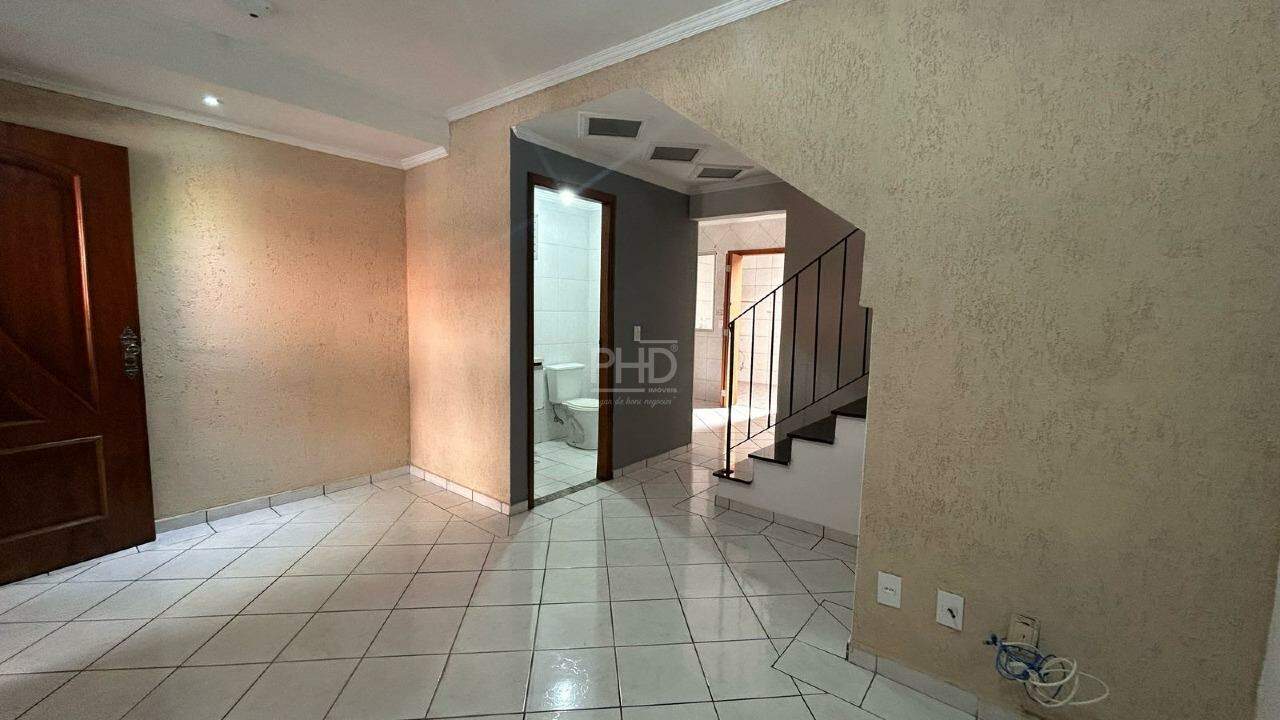 Casa, 3 quartos, 106 m² - Foto 1