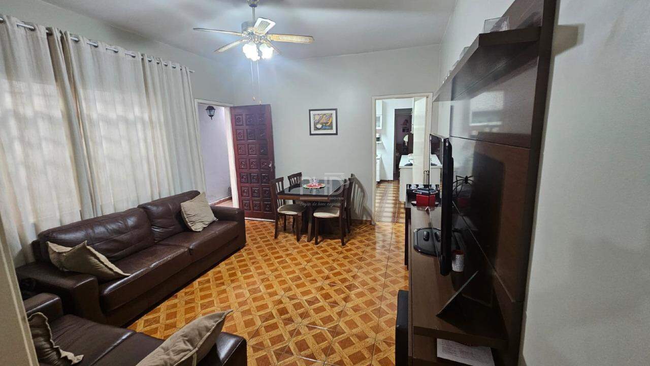 Casa, 2 quartos, 145 m² - Foto 1