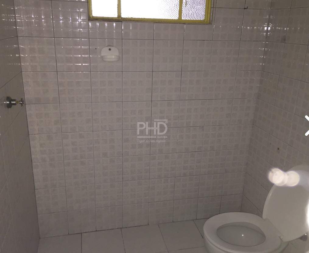 Apartamento para alugar com 1 quarto, 55m² - Foto 14