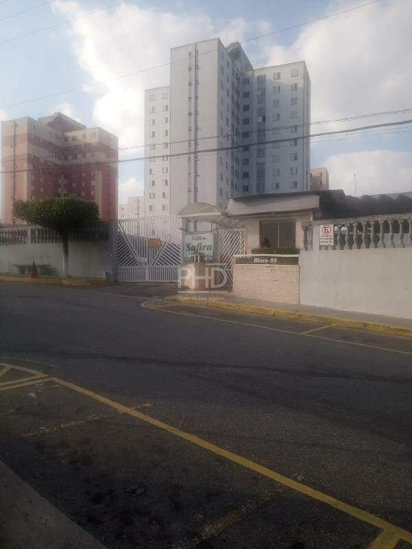 Apartamento para alugar com 2 quartos, 55m² - Foto 15