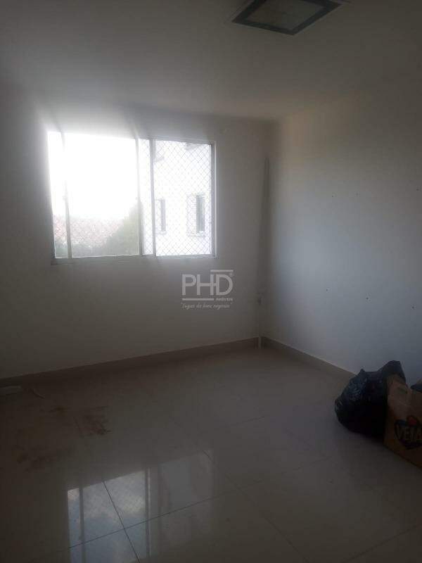 Apartamento para alugar com 2 quartos, 55m² - Foto 2